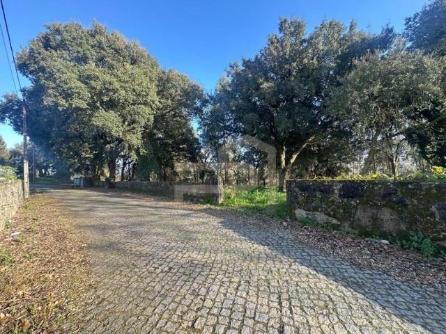 Terreno venda em Santo Tirso, Porto