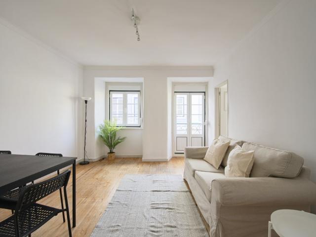 Apartamento alugar em Estrela, Lisboa