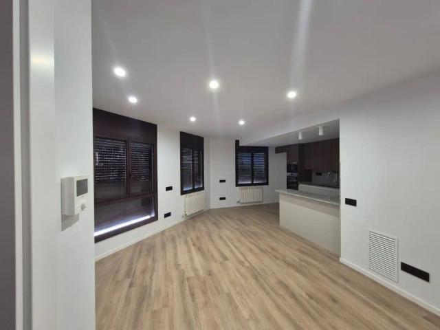 Apartamento en alquiler en Mirador de Montserrat, Bages