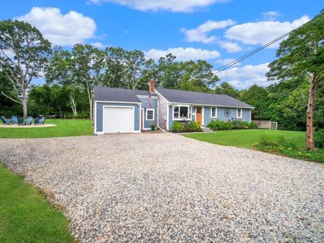 House for sale in Marstons Mills, Barnstable