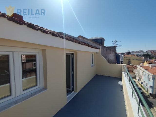 Apartamento alugar em São Vicente de Fora, Lisboa