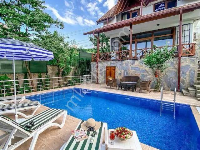 Kurtköy, Sapanca içerisinde satılık Villa