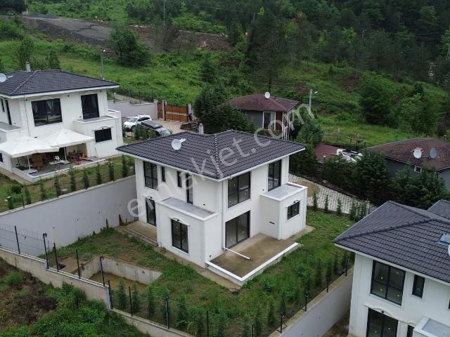 Sapanca, Sakarya içerisinde satılık Villa