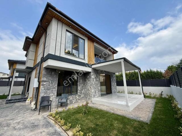 Sapanca, Sakarya içerisinde satılık Villa