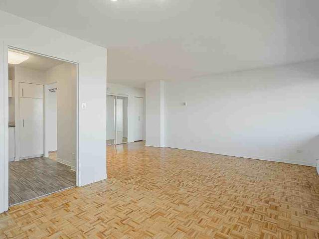 Apartment for rent in St. Leonard's, Quebec