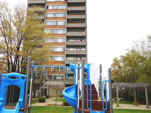 Apartment for rent in St. Leonard's, Quebec