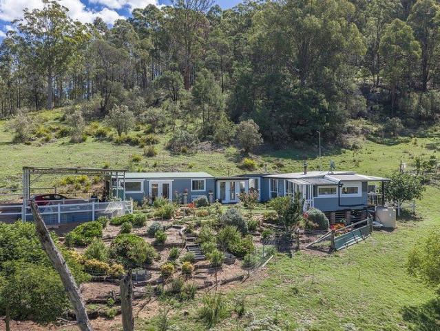 Cottage for sale in Lochiel, New South Wales