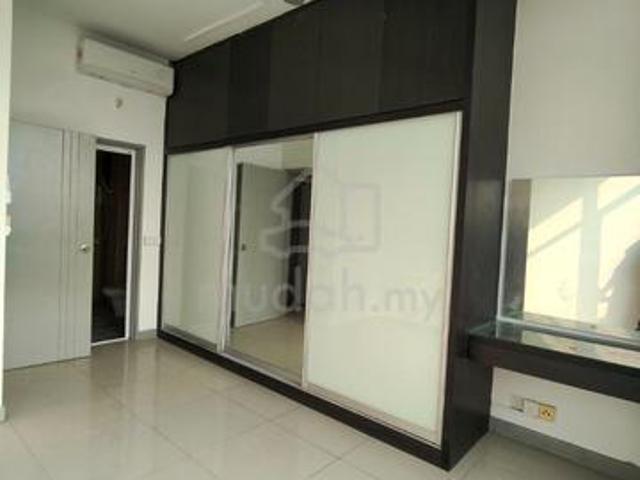 Residential House for sale in Pulai, Iskandar Puteri
