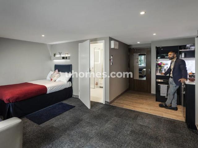 Studio for rent in Watergate, Devon