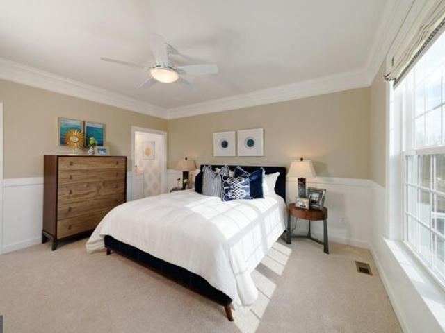 House for sale in Stephenson House for sale in Stephenson