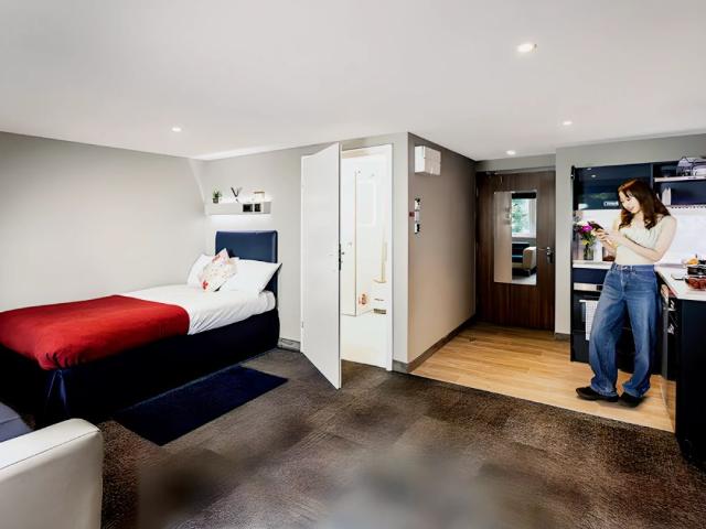 Studio for rent in Bede Island, Old Wharf