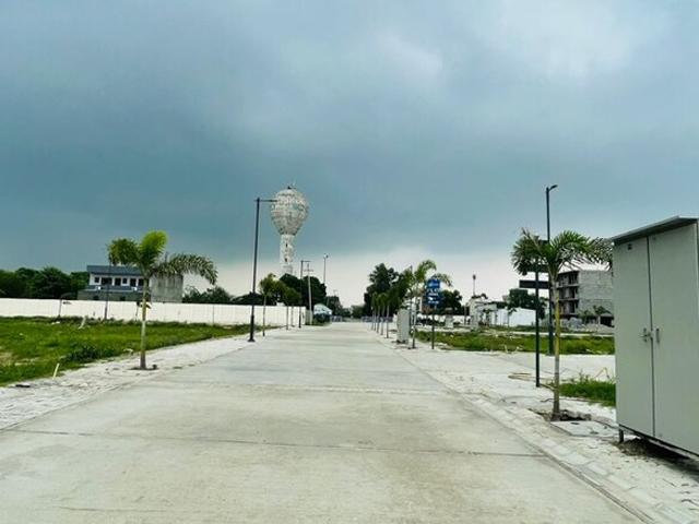 Land for sale in Hariana