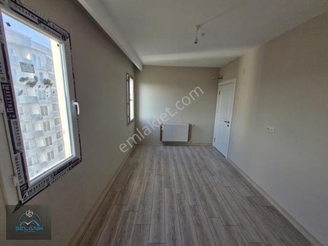 Boynuyoğun, Sarıçam içerisinde kiralık mülk