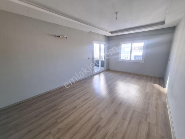 Başak Mahallesi, Yüreğir içerisinde kiralık mülk