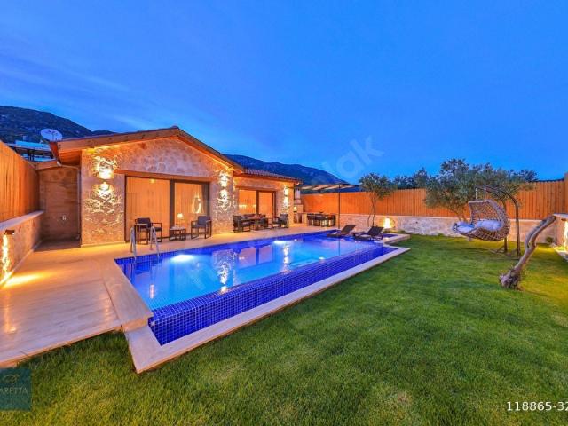Kaş, Antalya içerisinde satılık Villa