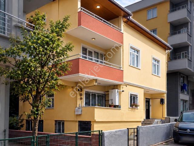 Atatürk Mahallesi, Sancaktepe içerisinde satılık mülk