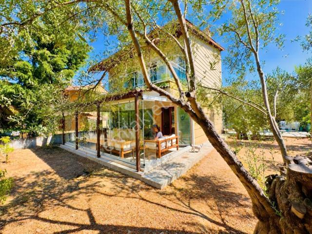 Ayvalik, Balikesir içerisinde satılık Villa