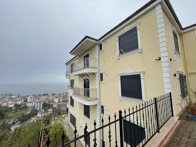 Akçaabat, Trabzon içerisinde satılık Villa