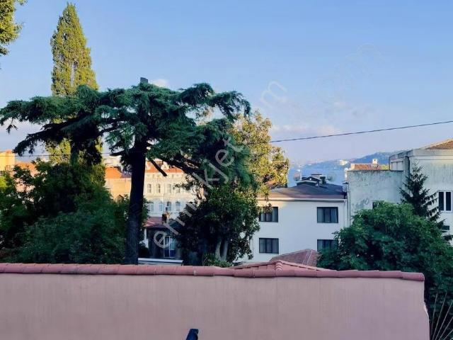 Büyükdere Mahallesi, Sarıyer içerisinde kiralık mülk