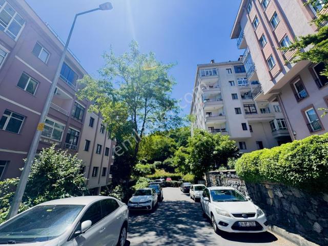 Darüşşafaka, Sarıyer içerisinde satılık mülk