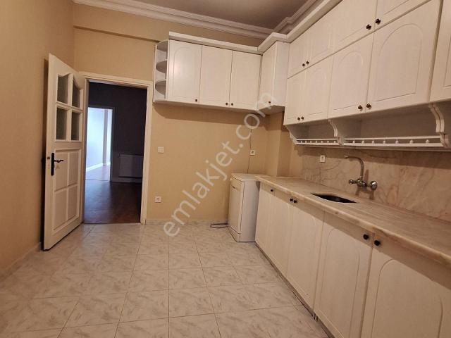 Sariyer, İstanbul içerisinde kiralık mülk