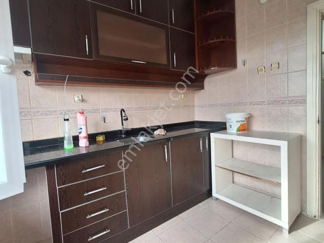 PTT Evleri Mahallesi, Sarıyer içerisinde kiralık Bina