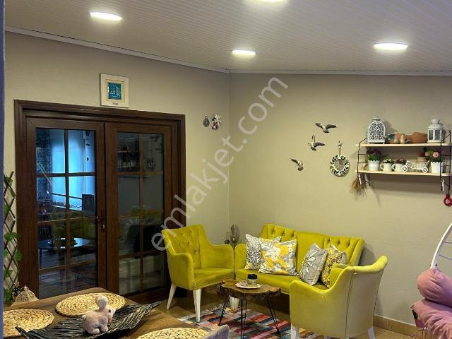 Sariyer, İstanbul içerisinde kiralık mülk