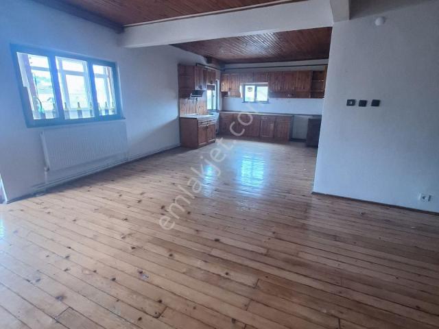 Sariyer, İstanbul içerisinde kiralık mülk