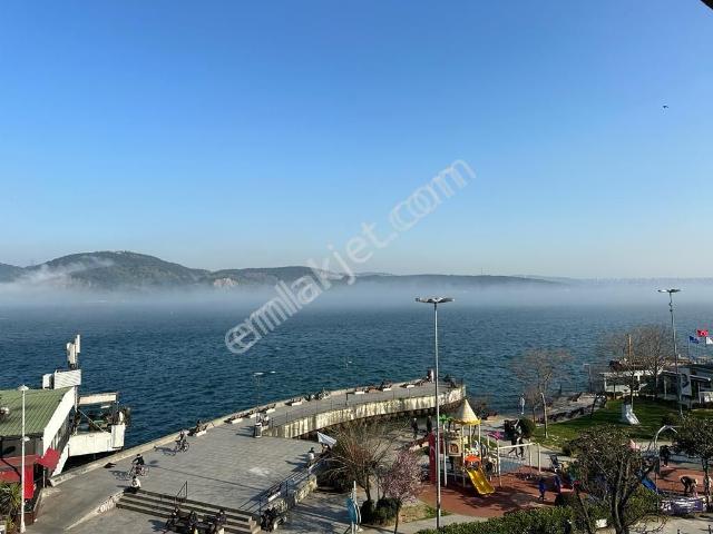 Sariyer içerisinde kiralık Yalı