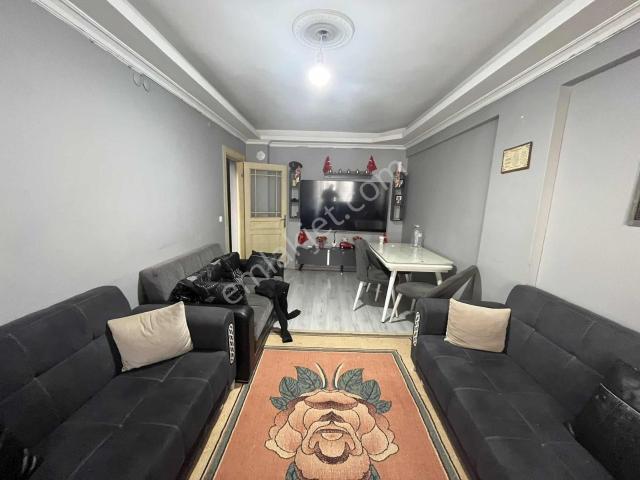 Karabağlar, İzmir içerisinde satılık mülk