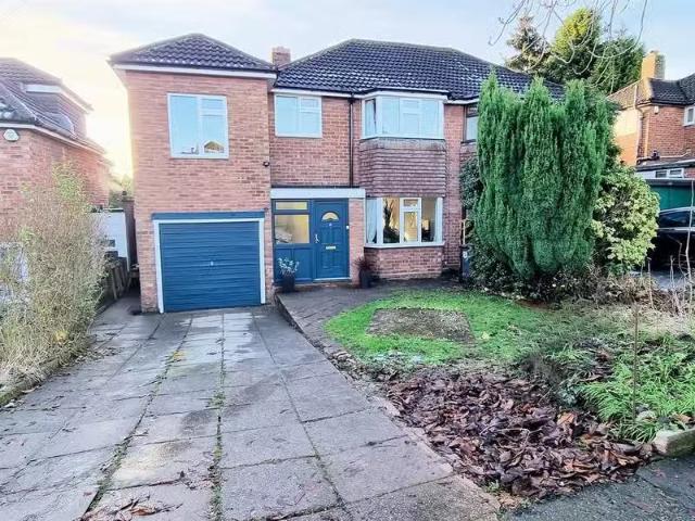 House for sale in Four Oaks