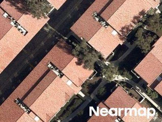 Condo for sale in Canyon Country, California