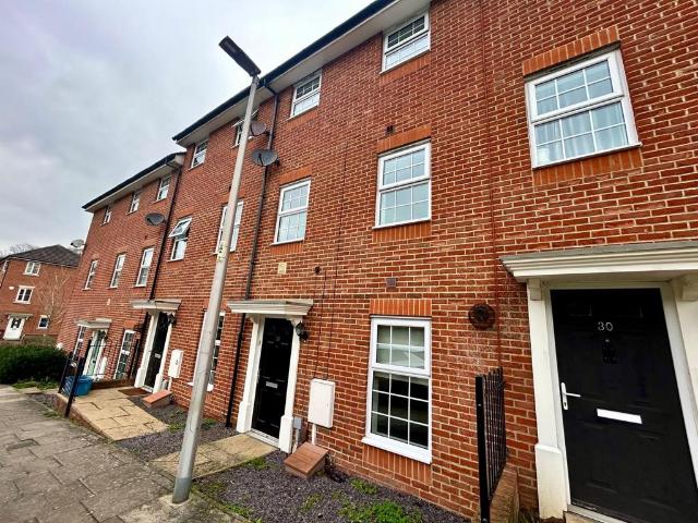 House for rent in Strood