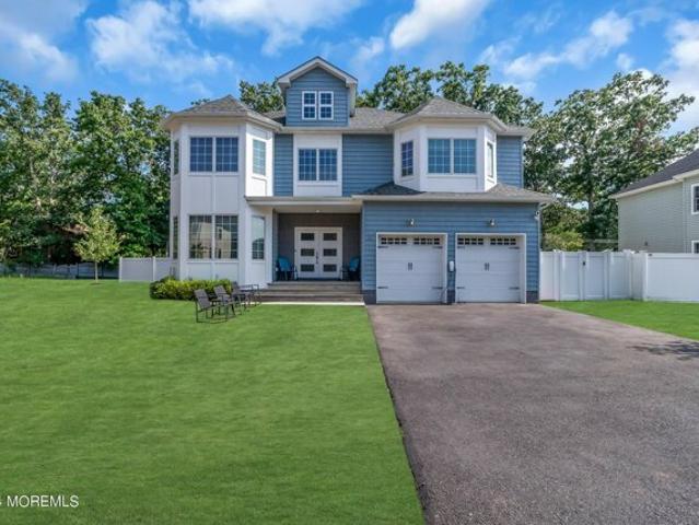 House for sale in Monmouth, New Jersey