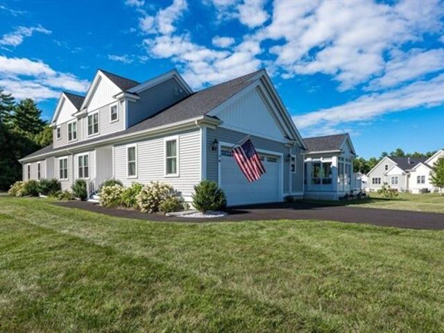Condo for sale in Rochester, Massachusetts