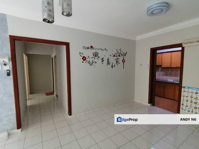 Flat for rent in Petaling, Subang Jaya