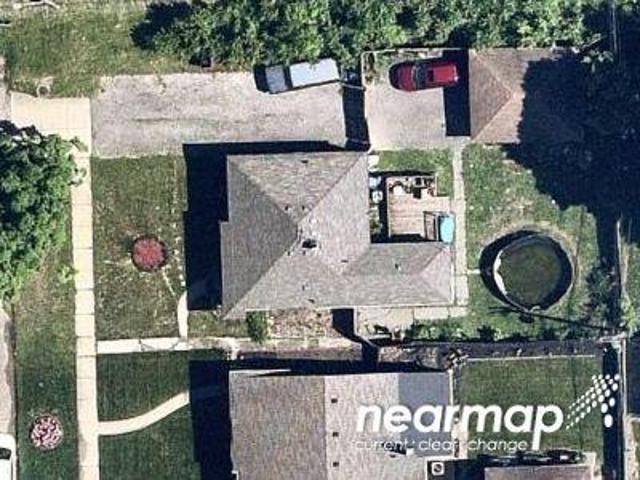 House for sale in Redford