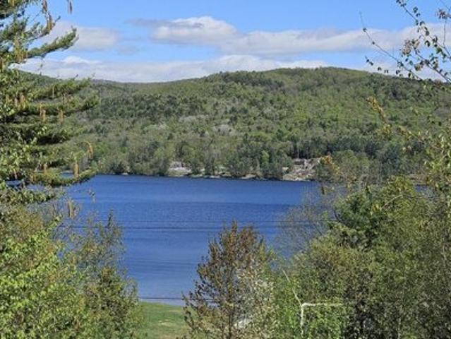 Land for sale in Hadley