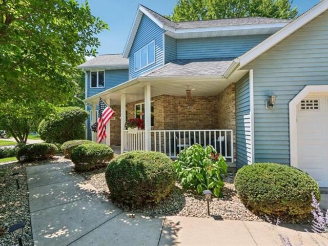 House for sale in Oregon, Wisconsin