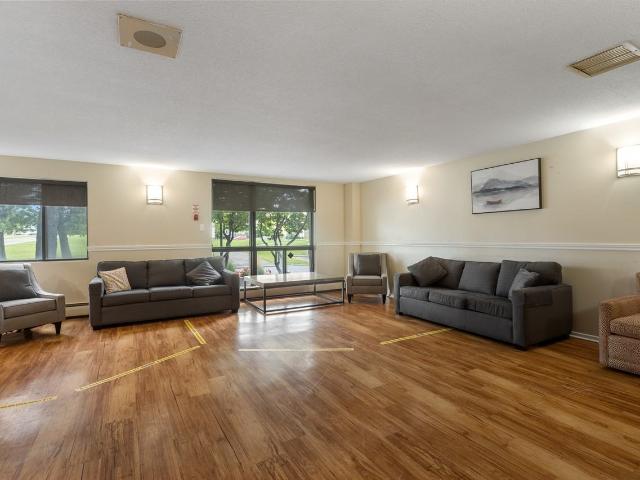 Apartment for rent in Mulhurst Bay, Ontario