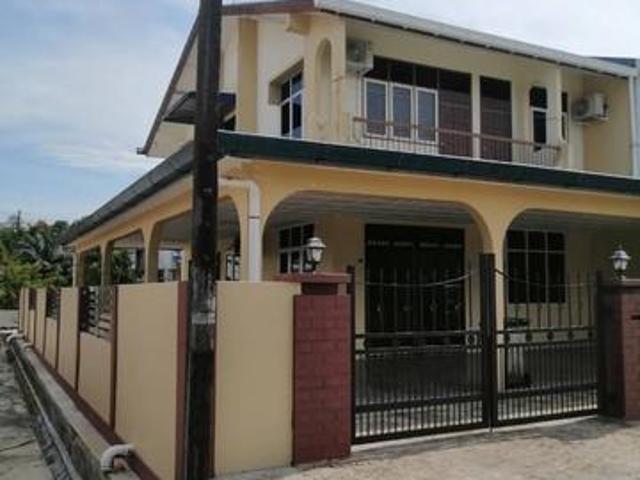 Terraced House for rent in Kuching, Sarawak