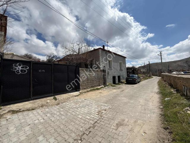 Gümüşler, Niğde Merkez içerisinde satılık Villa
