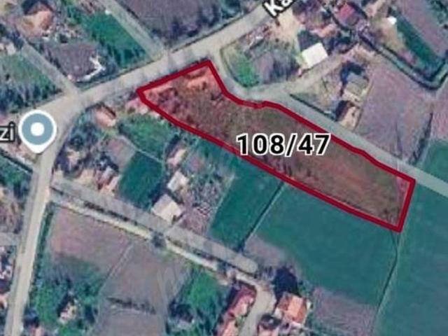 Karabürçek Mahallesi, Saray içerisinde satılık Arsa