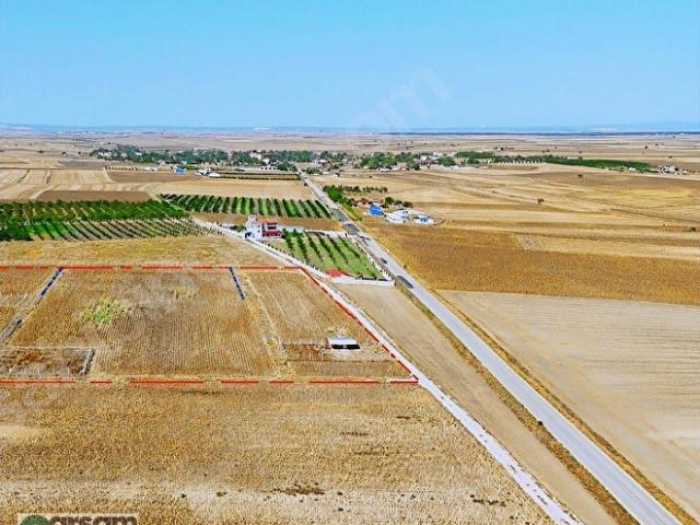 Sofular Mahallesi, Saray içerisinde satılık Arsa