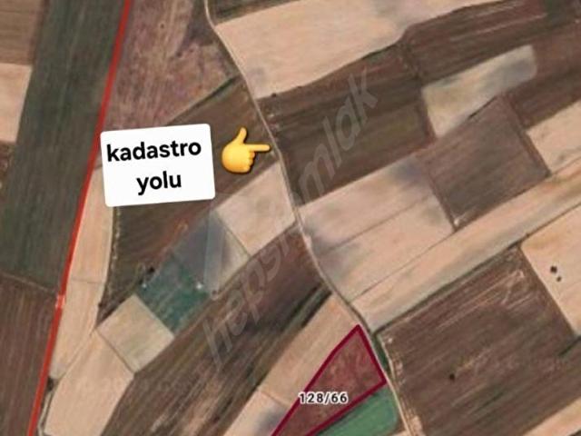 Çukuryurt Mahallesi, Saray içerisinde satılık Arsa