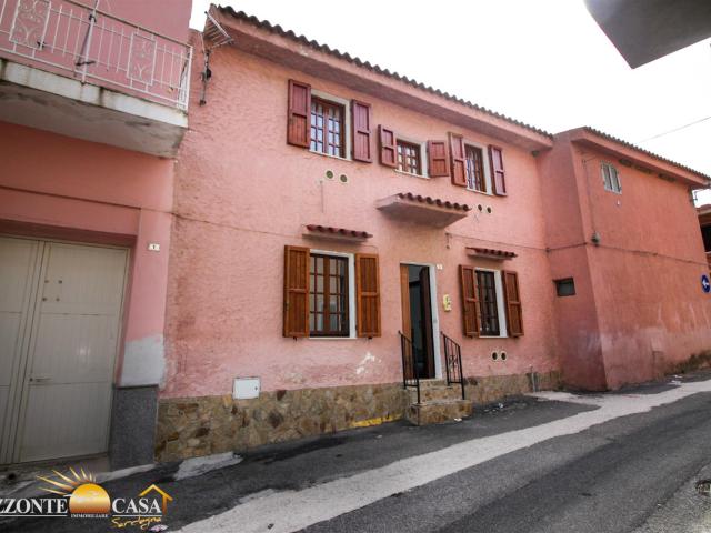 Casa in vendita a Biddanoa, Torpè