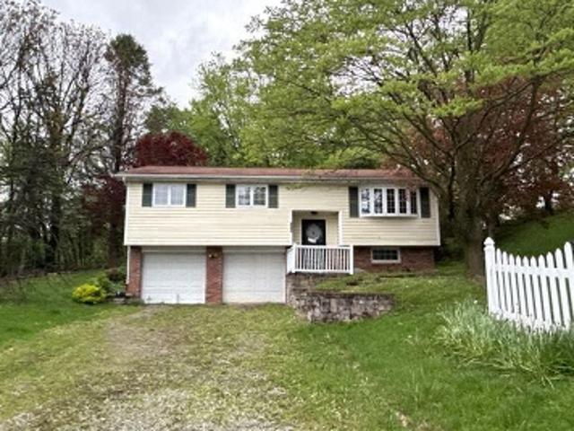 House for sale in Plum, Pennsylvania