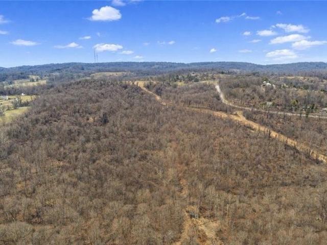Farm for sale in New Kensington, Pennsylvania