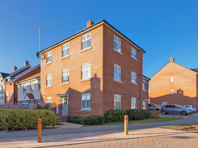 Apartment for rent in Wickhurst Green, Horsham