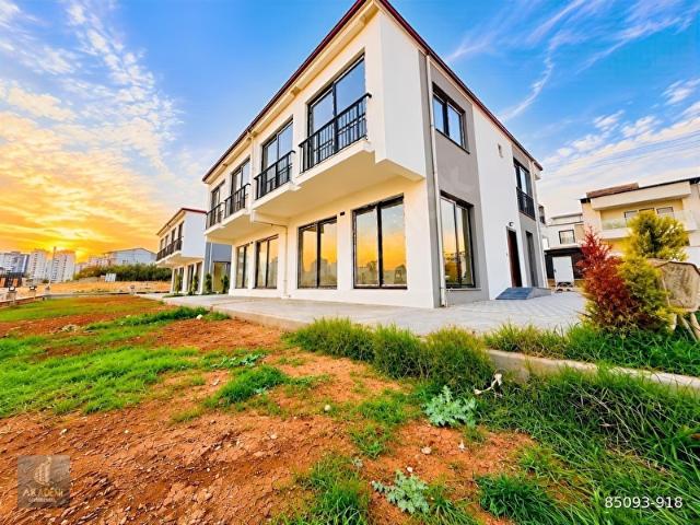 Çarkıpare Mahallesi, Sarıçam içerisinde satılık Villa